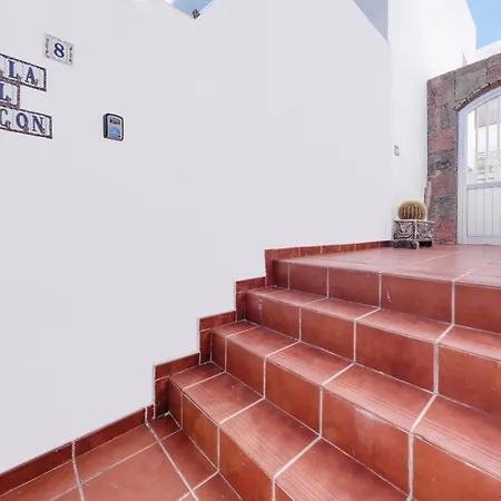 Дом отдыха El Rincon - Pool And Bbq - 5min From The By Lanzarote *